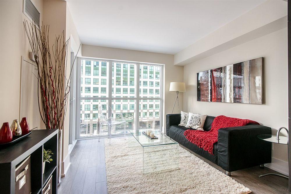 Executive Stay At Ovation Square One Mississauga Exterior photo